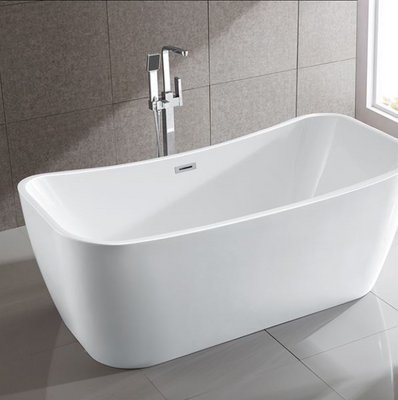 Bellaterra Arles 67 in. Freestanding Bathtub in White BA7526