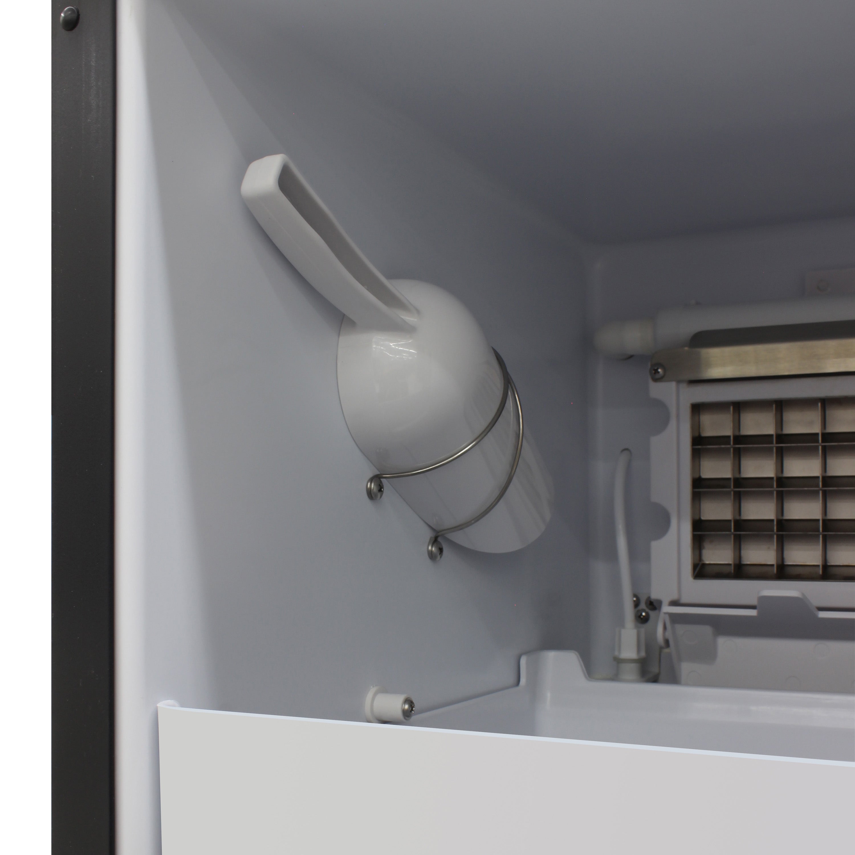 Brama by Vinotemp Indoor Undercounter Automatic Ice Maker, 25 lb Capacity, in Stainless Steel BR-15INIM-B