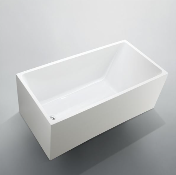 Bellaterra Catania 67 in. Freestanding Bathtub in Glossy White BA6816B