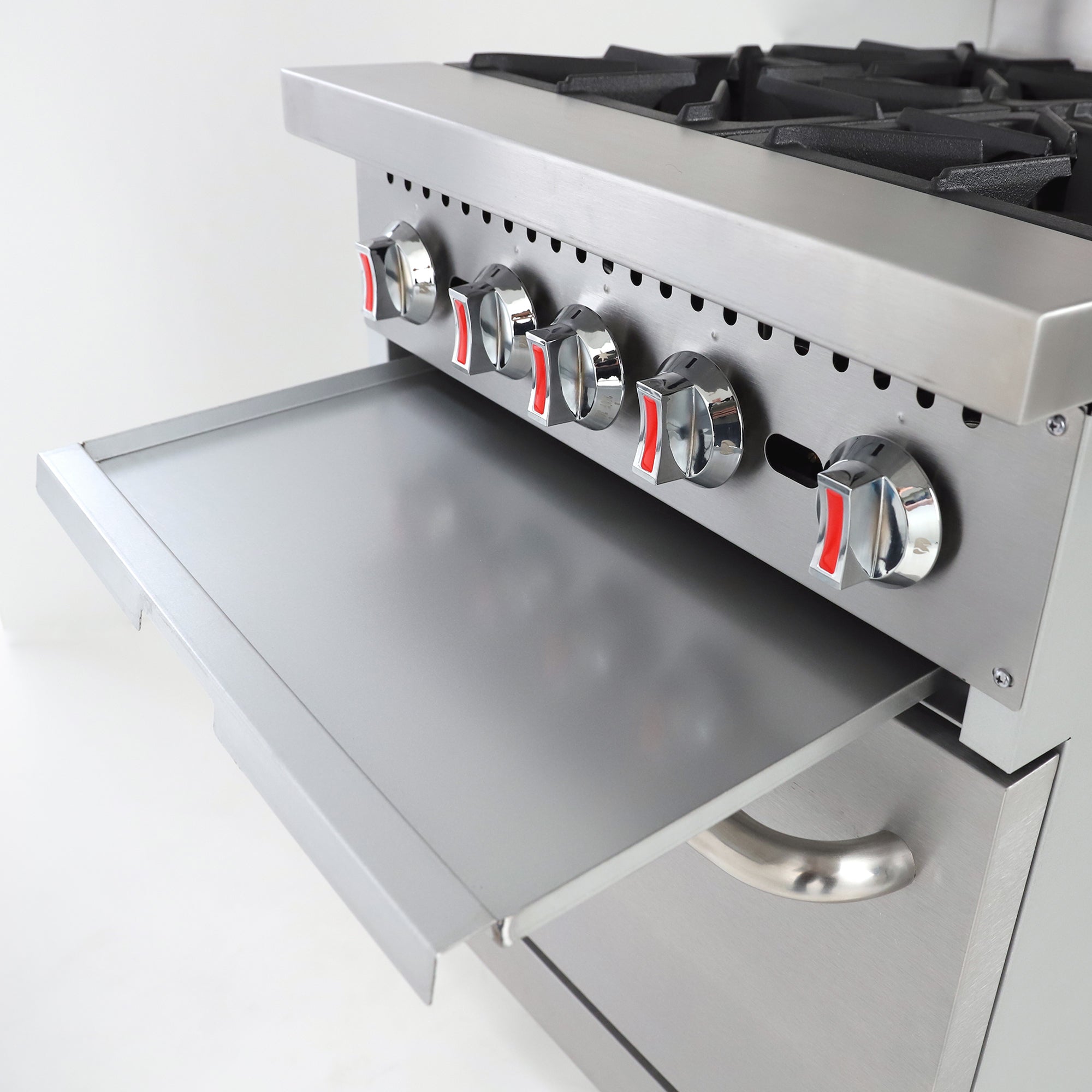 General Foodservice Gas Range with Oven, 4 Burners, 120,000 BTU, 24", in Stainless Steel GR4-24