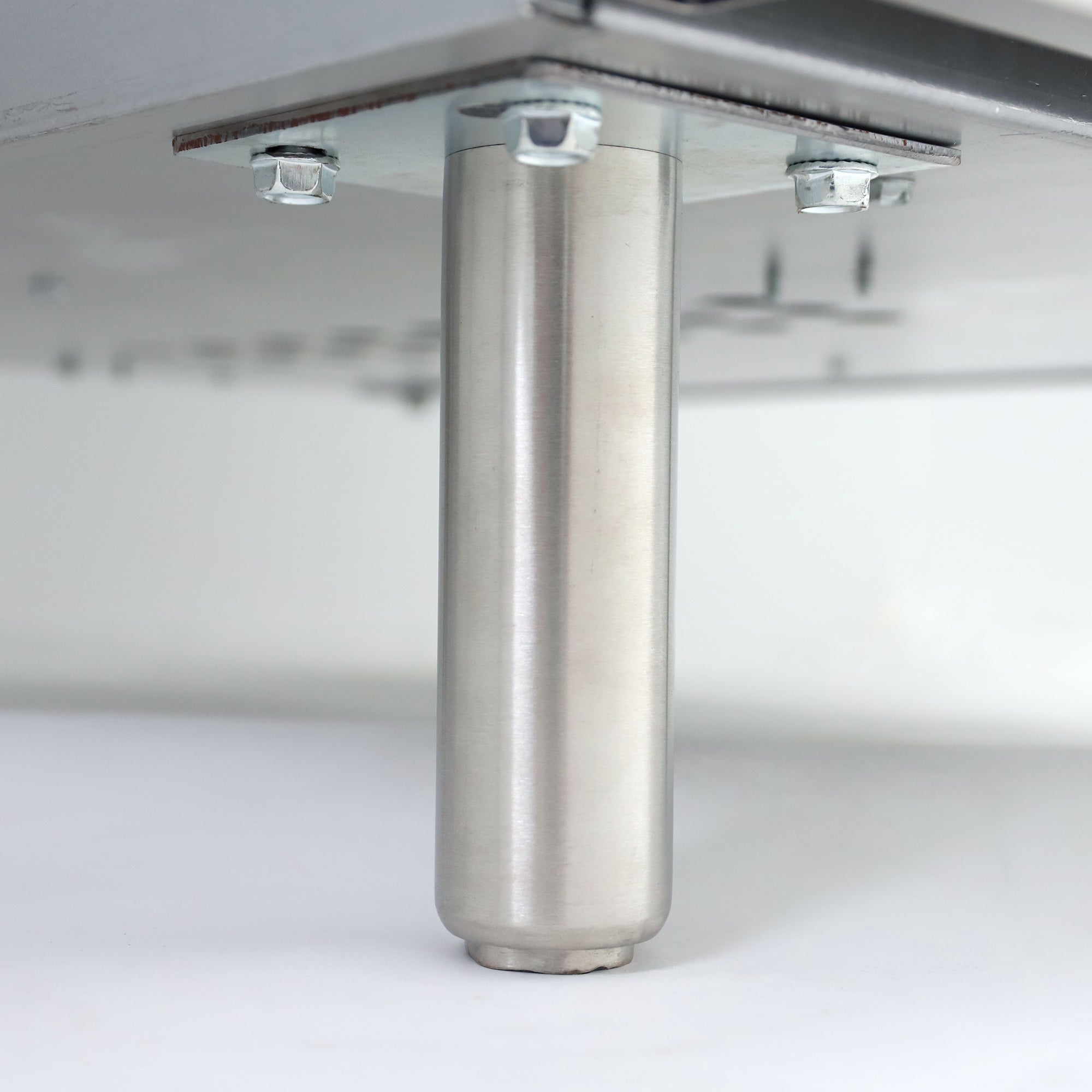 General Foodservice Gas Range with Oven, 4 Burners, 120,000 BTU, 24", in Stainless Steel GR4-24