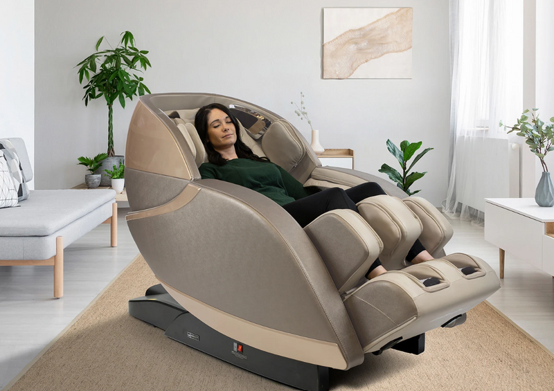 Kyota Kansha M878 4D Massage Chair  187122115
