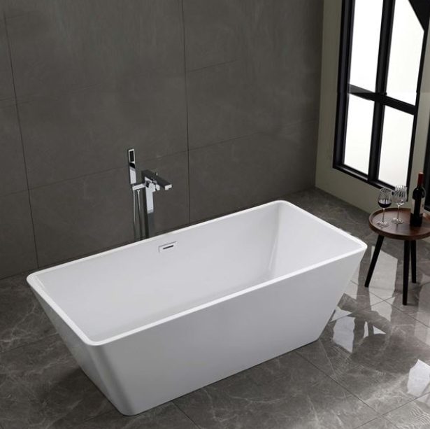 Bellaterra Rieti 67 in. Freestanding Bathtub in Glossy White BA6867